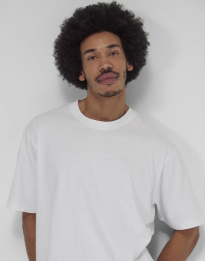 E220 - Camiseta Oversize de manga corta para hombre