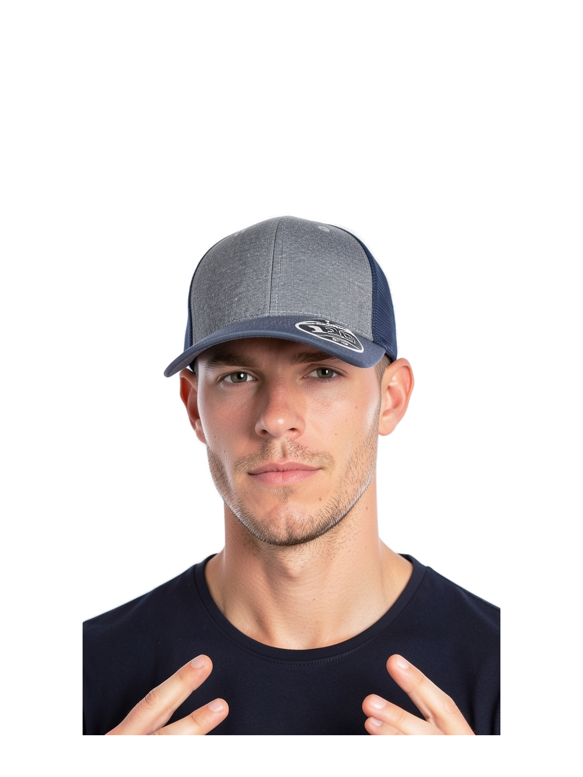 110PT - 110 Flexfit Melange Trucker — portada con modelo ajustada