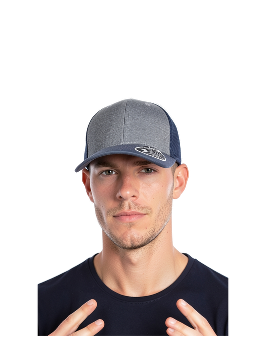 110PT - 110 Flexfit Melange Trucker — portada con modelo ajustada