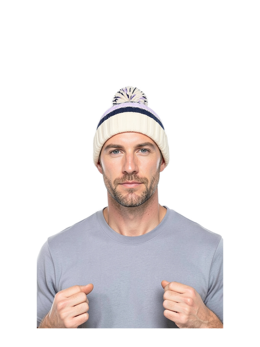 B392 - Hygge Striped Beanie — portada con modelo ajustada
