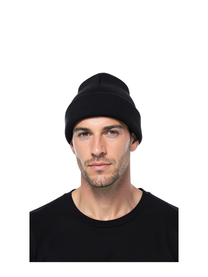 B45R - Recycled Original Cuffed Beanie — portada con modelo ajustada